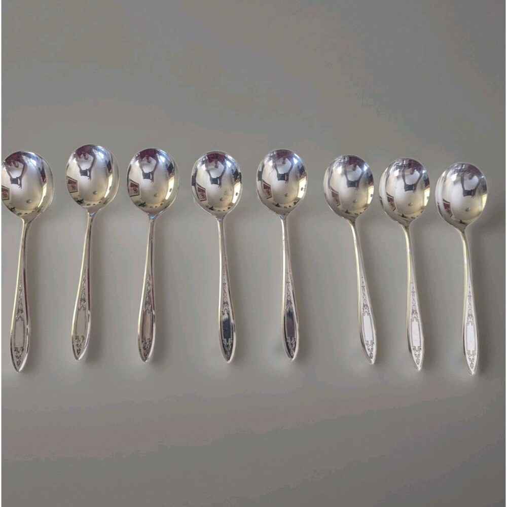 8 Oneida DEBUTANTE Princess Silverplate 1934 Wm A Rogers AA Soup Gumbo Spoons,